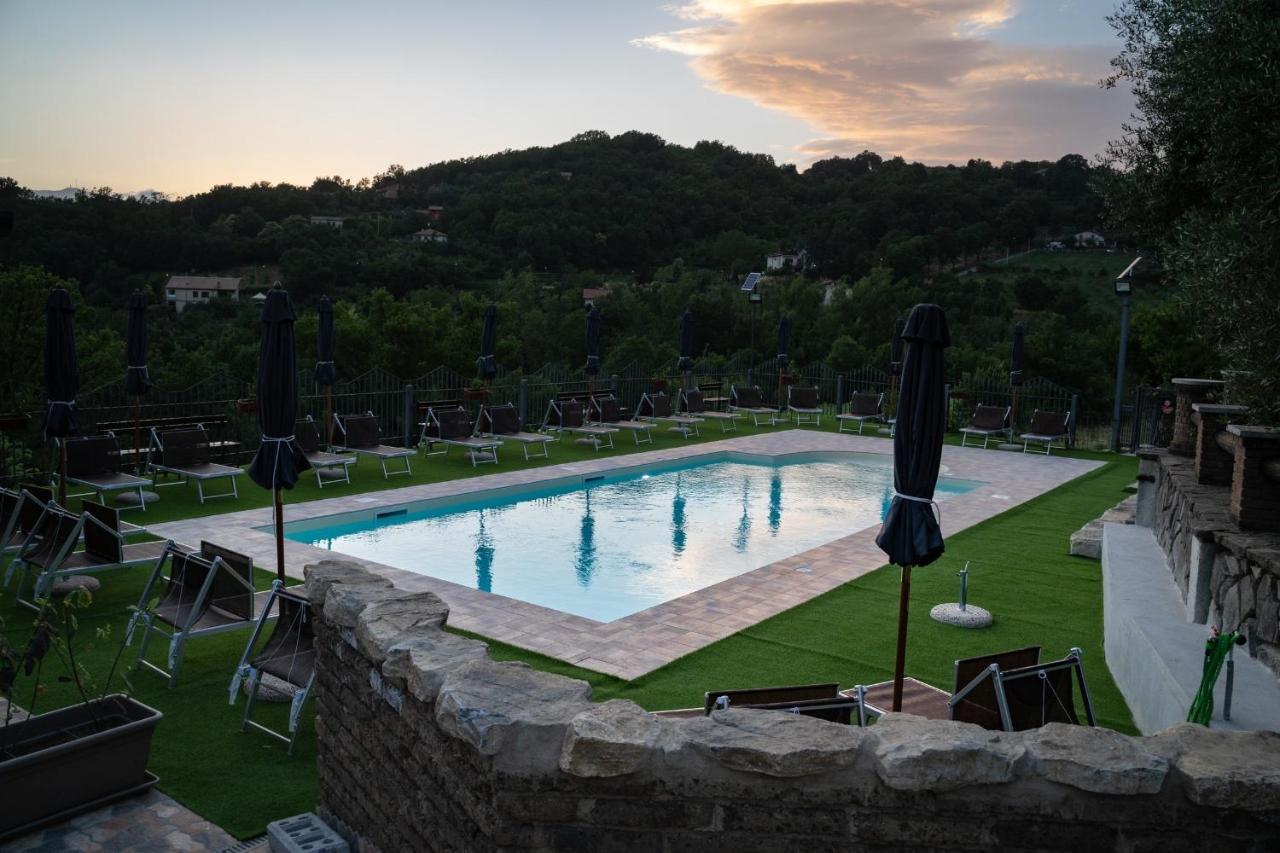 Agriturismo A Casa Di Susanna Santo Stefano del Sole ภายนอก รูปภาพ
