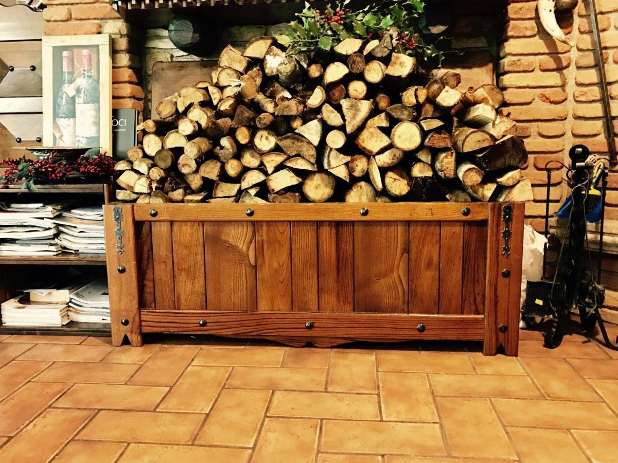 Agriturismo A Casa Di Susanna Santo Stefano del Sole ภายนอก รูปภาพ